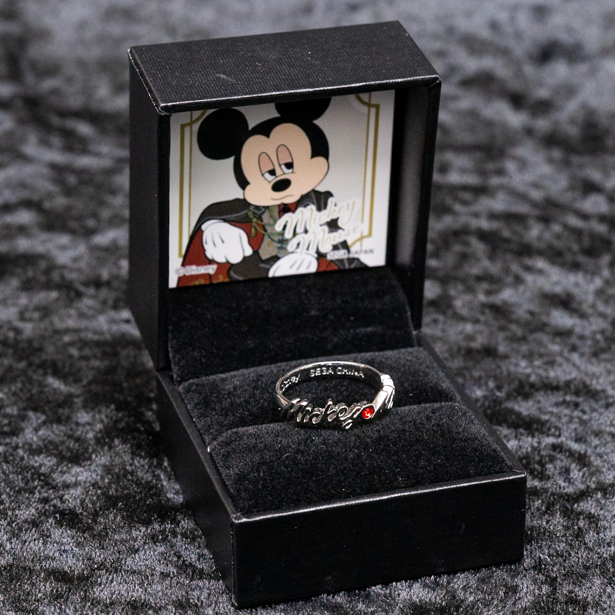 ミッキーマウスのリング