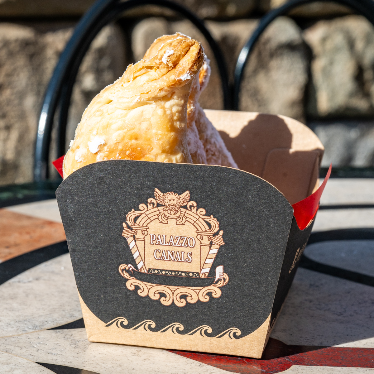 キアッケレ　デザイン