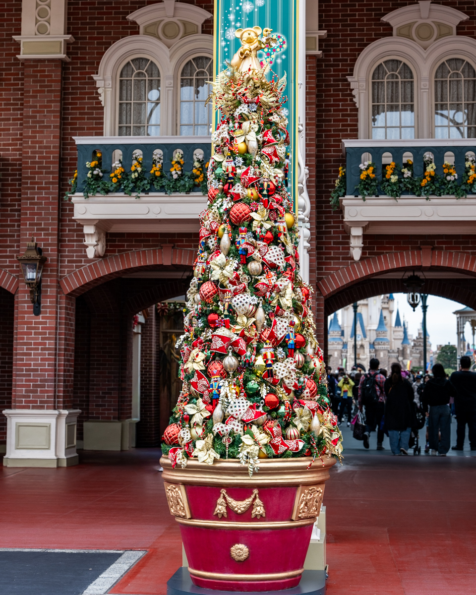 新パレード「トイズ・ワンダラス・クリスマス！」デザインも！東京