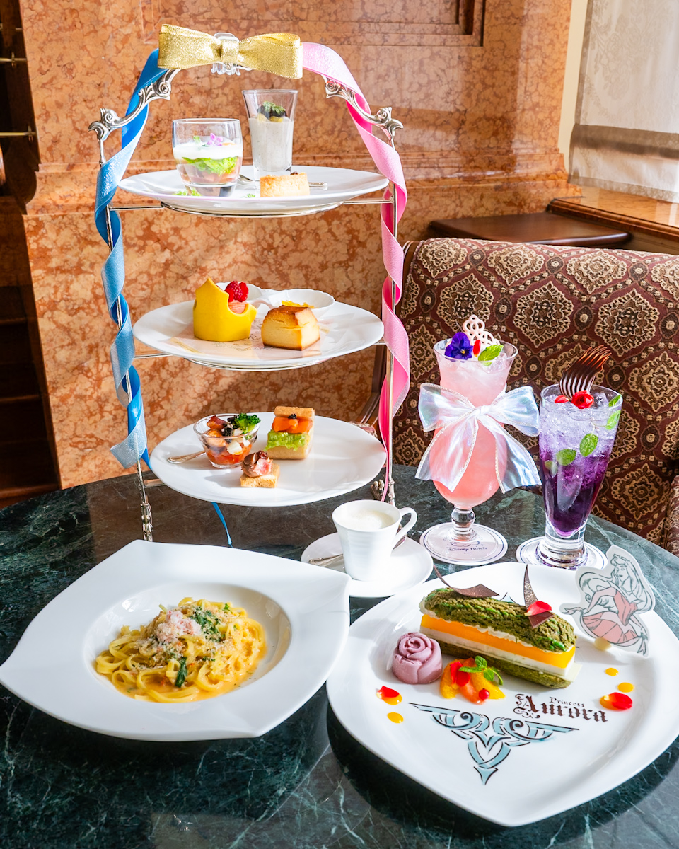 東京ディズニーランドホテル「ドリーマーズ・ラウンジ」ワンス・アポン・ア・ドリームセット『眠れる森の美女』