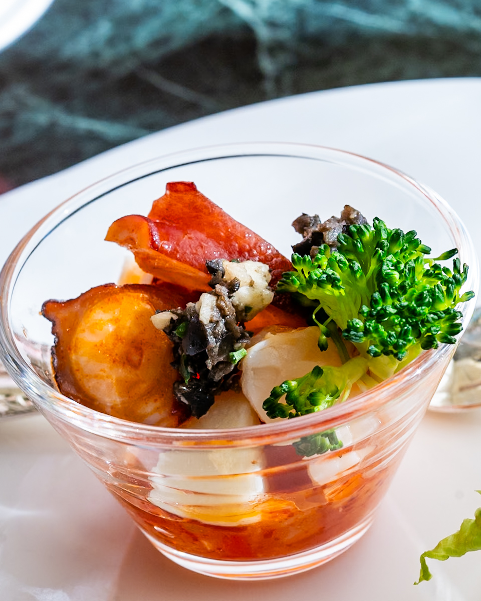 オマール海老とタコのアンチョヴィマリネ