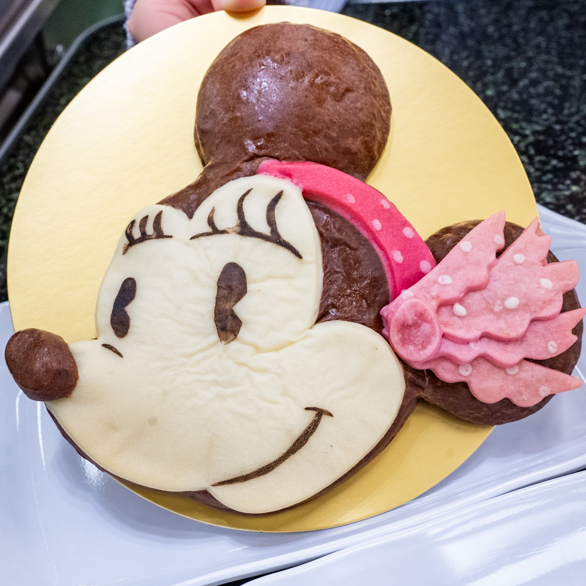 ミニーのスペシャルブレッド