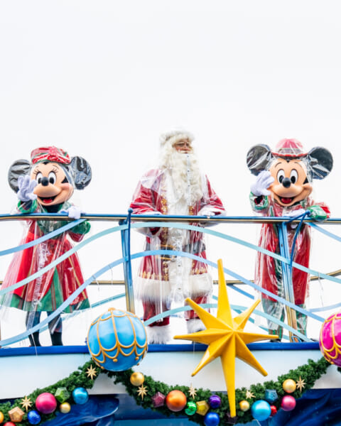 ミッキー、ミニー、サンタクロース　レインコート