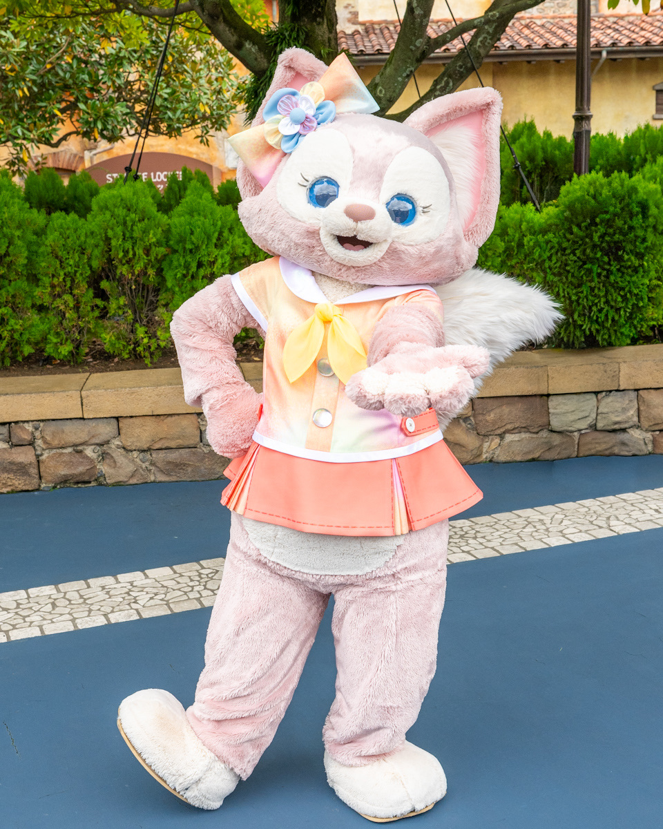 東京ディズニーシー「ダッフィー＆フレンズ20周年：カラフルハピネス」シェリーメイ、リーナ・ベルグリーティング