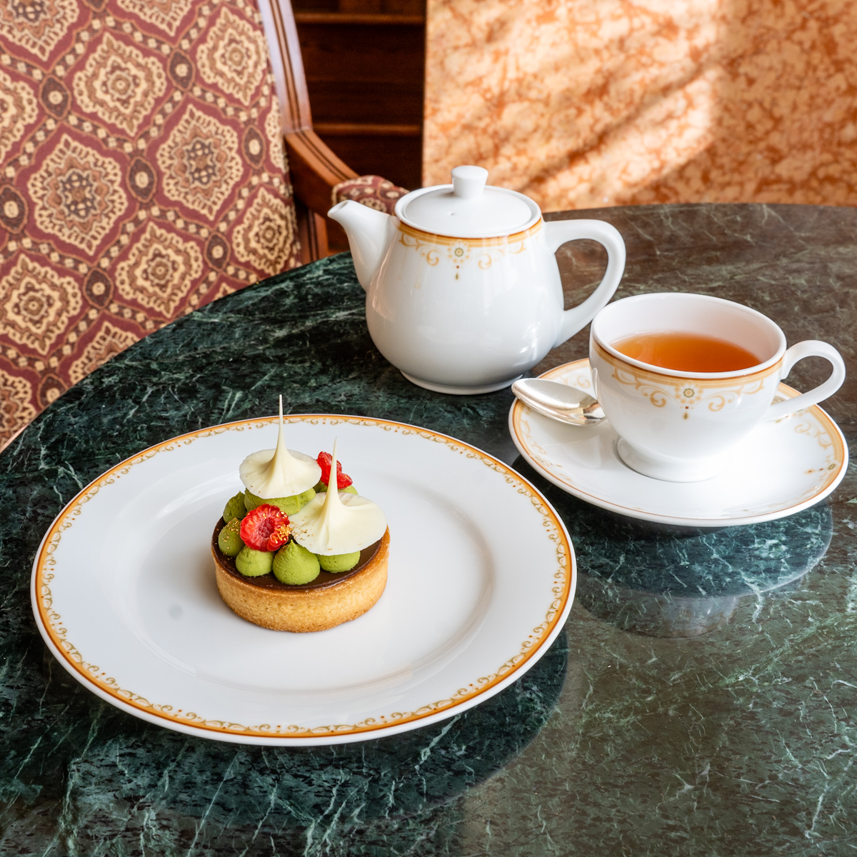 ドリーマーズ・ラウンジ ケーキセット(きな粉と抹茶のタルト)