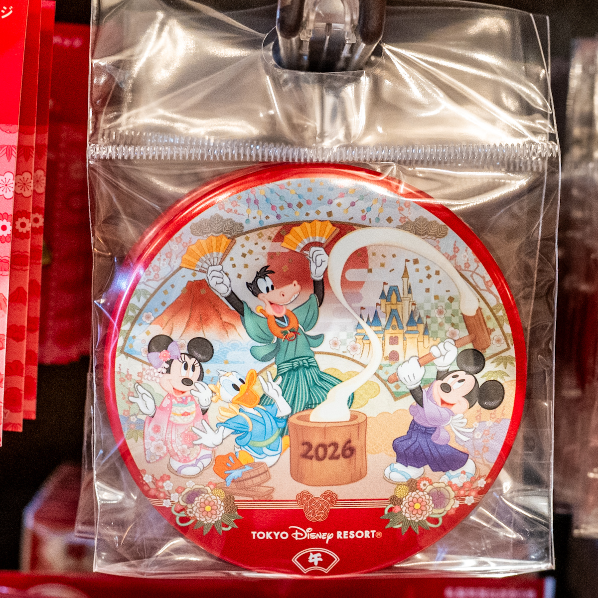 東京ディズニーランド2026お正月グッズ・お土産　カンバッジ
