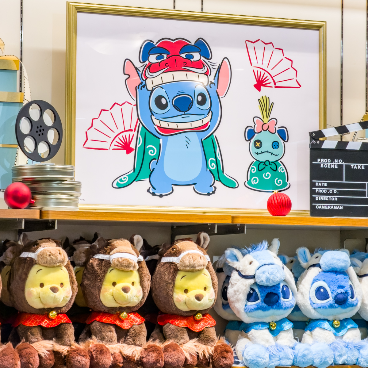 ディズニーストア2026お正月グッズお土産