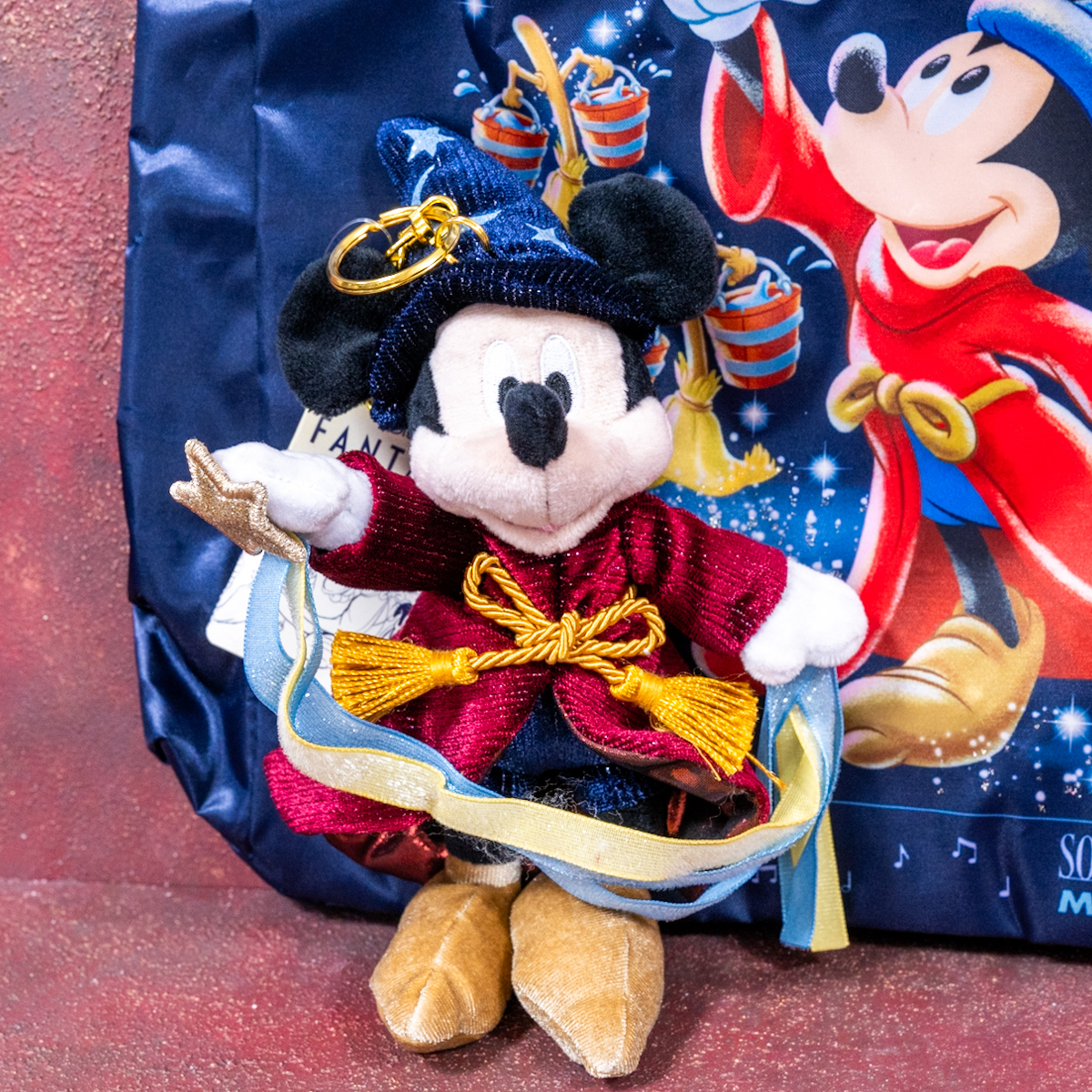ミッキー ぬいぐるみキーホルダー・キーチェーン Magic Disney FANTASIA 85TH