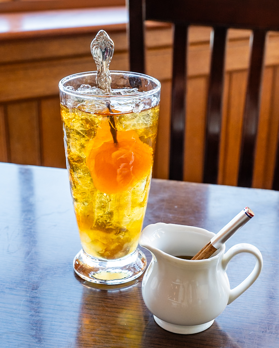 焼酎カクテル(紅茶リキュール&アップルジャム)