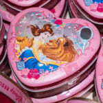 東京ディズニーランド『美女と野獣』『アラジン』グミ缶1