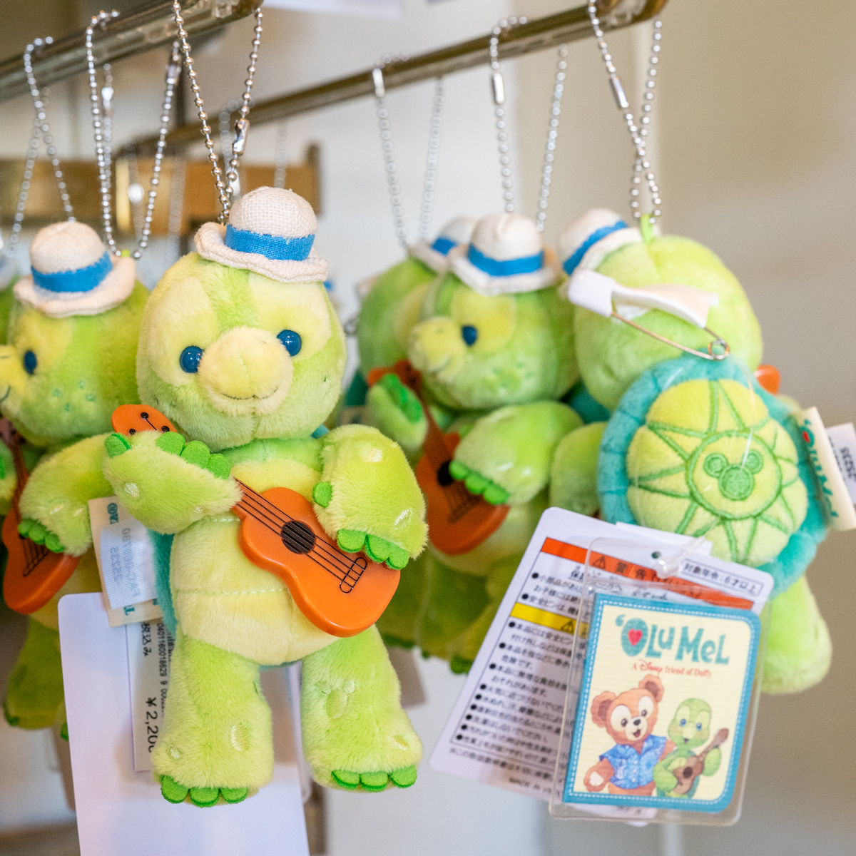 東京ディズニーシー「ダッフィー&フレンズ」ぬいぐるみバッジ・お土産 ストーリーブック