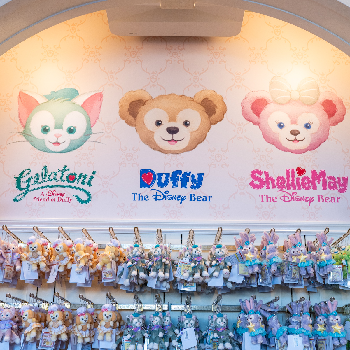 東京ディズニーシー「ダッフィー&フレンズ」ぬいぐるみバッジ