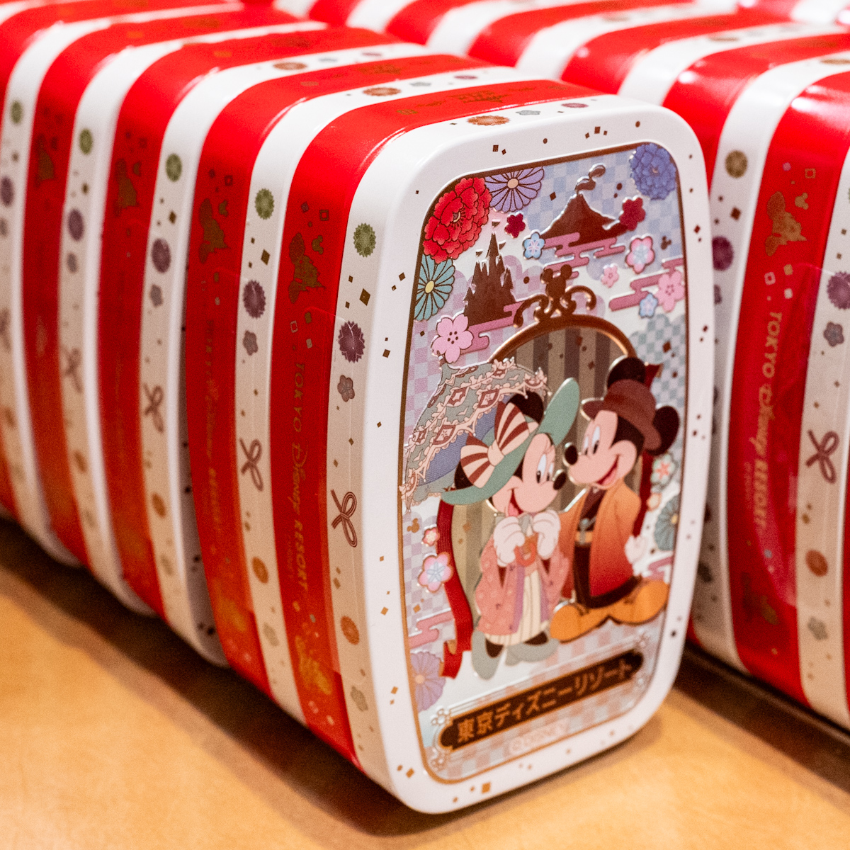 東京ディズニーランド和装ミッキー、ミニーキャンディー缶