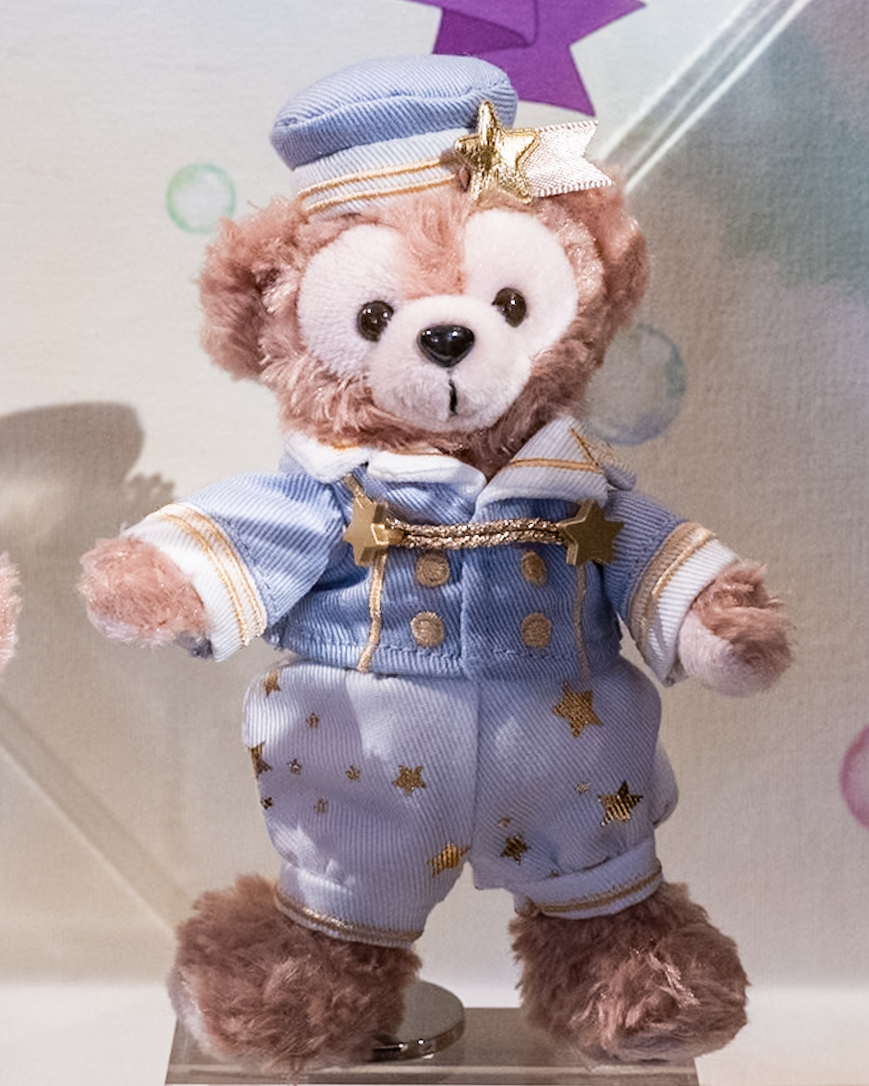 ダッフィーぬいぐるみバッジ Starry Dreams(2021年)