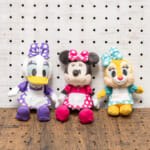 ナムコ「ミニーマウス＆デイジーダック＆クラリス 赤いほっぺ マスコット ～GO FOR IT!～」