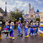 70周年メイン_©Disney-1