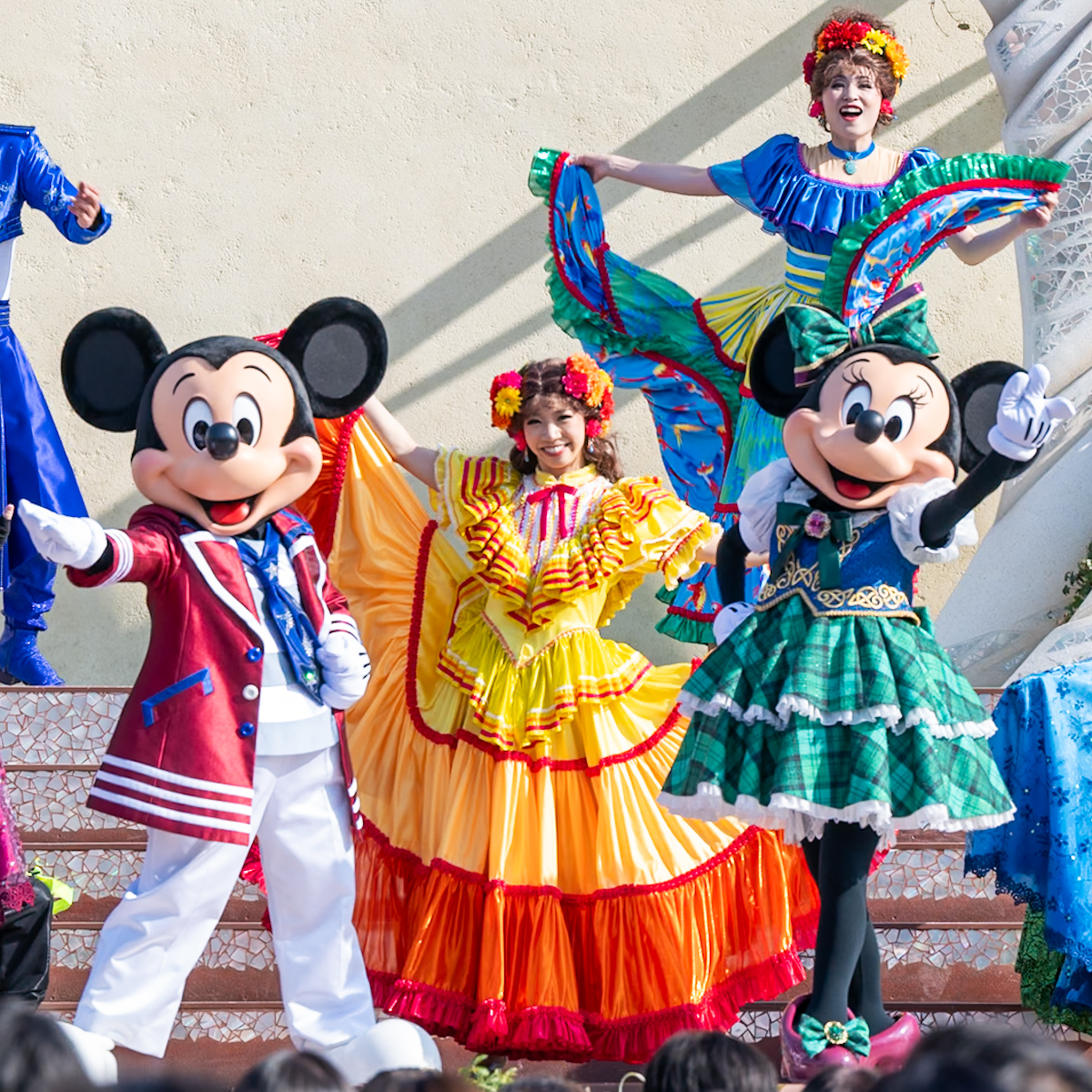 東京ディズニーシー ステージショー「ダンス・ザ・グローブ！」　ミッキー、ミニー