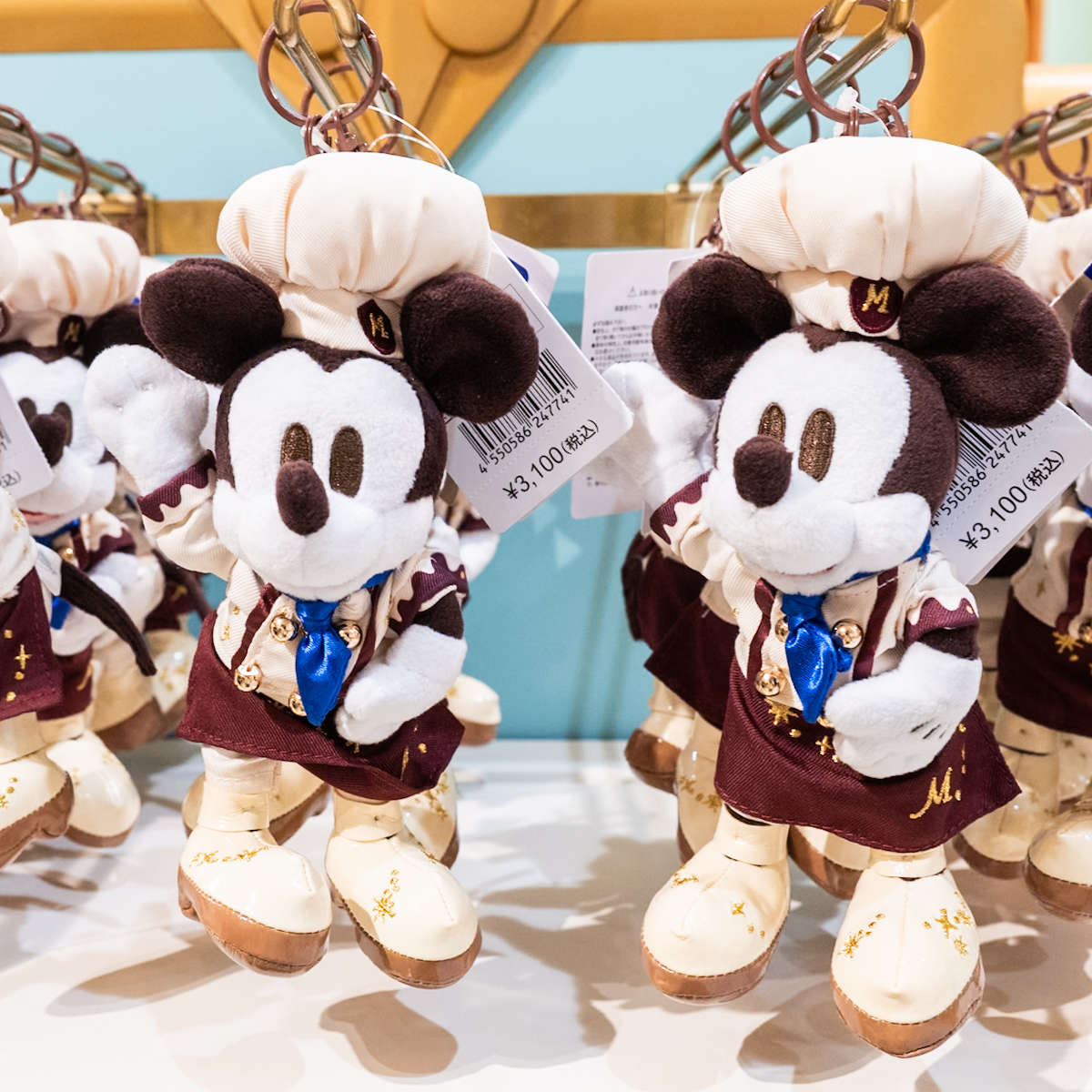 ショコラティエミッキーキーホルダー