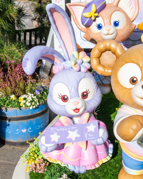 フォトスポット ダッフィー＆フレンズのハートフェルト・レターズ・オブ・フレンドシップデザイン　ステラ・ルー