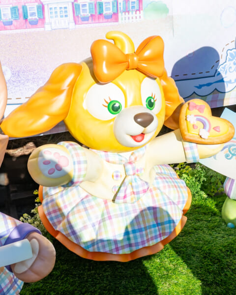 フォトスポット ダッフィー＆フレンズのハートフェルト・レターズ・オブ・フレンドシップデザイン　クッキー・アン