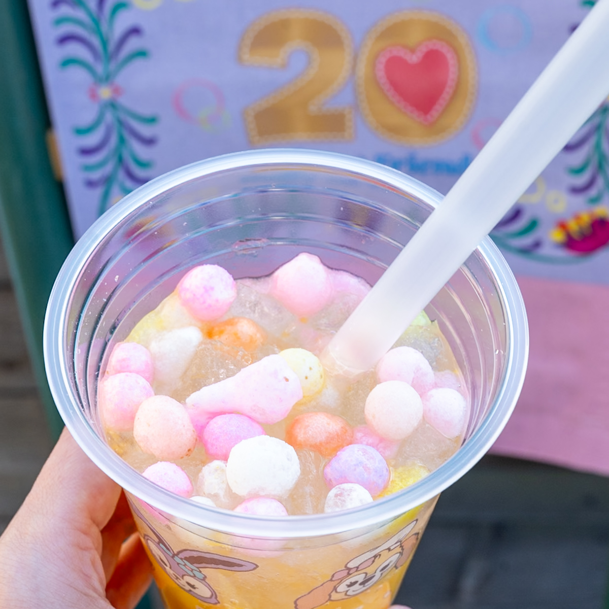 東京ディズニーシー「ダッフィー＆フレンズのハートフェルト・レターズ・オブ・フレンドシップ」スパークリングドリンク（オレンジ＆ライチー）　おいり