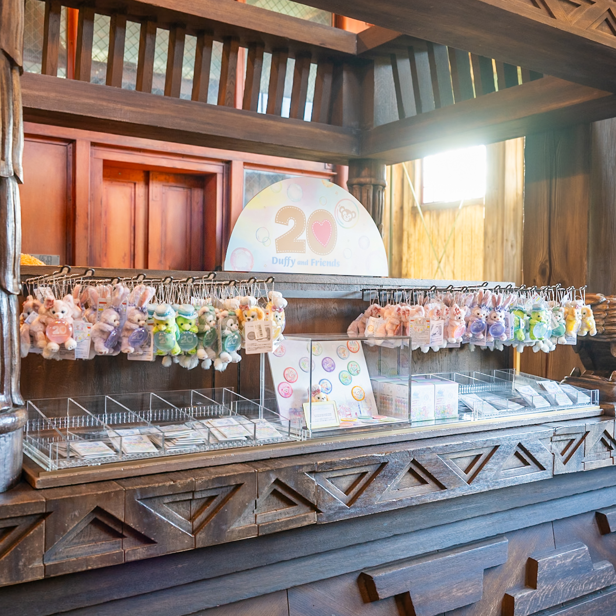 ミゲルズ　ダッフィーグッズ販売