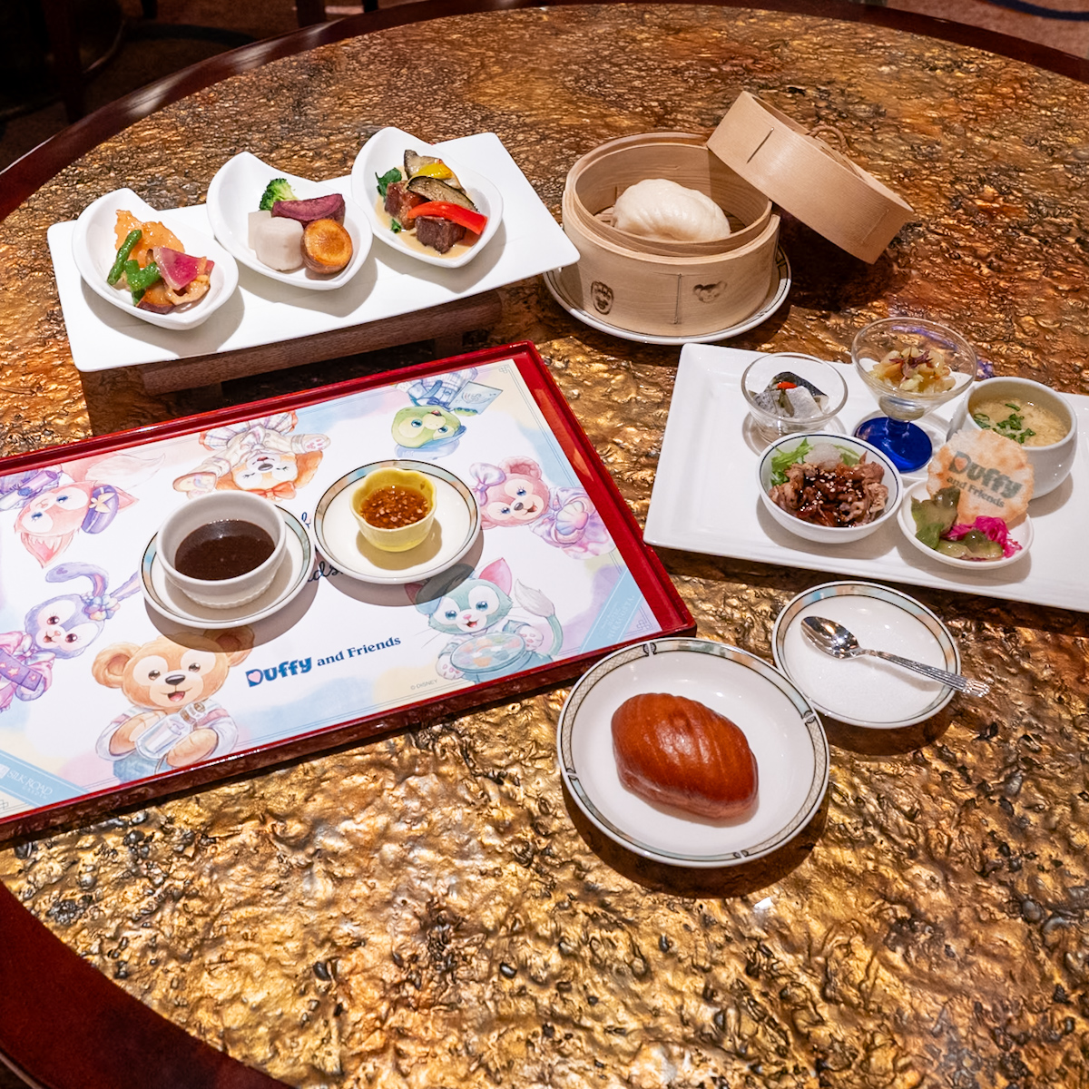 シルクロードガーデン“ダッフィー&フレンズのハートフェルト・レターズ・オブ・フレンドシップ”カントニーズランチ