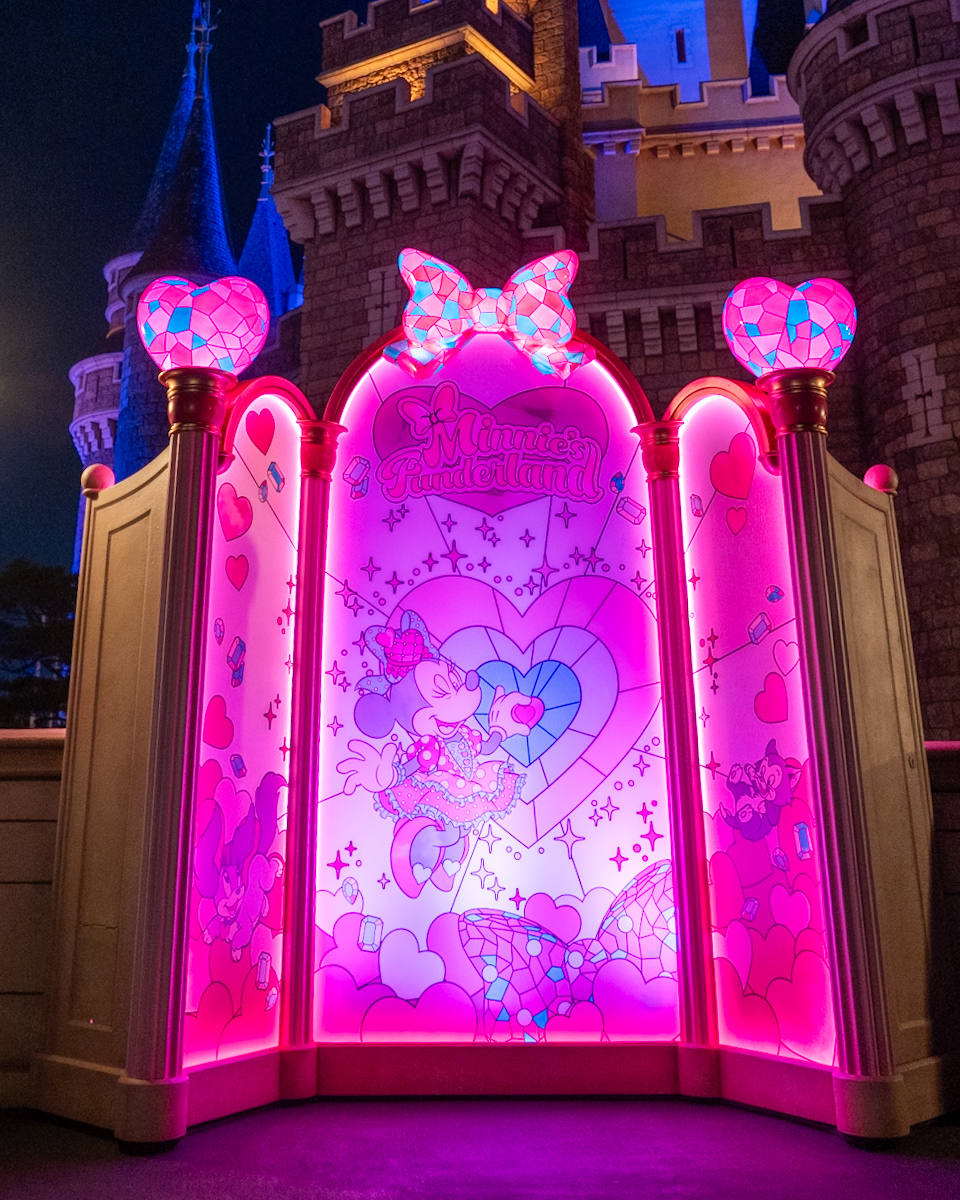 ミニーとハートが作れるフォトロケーション1