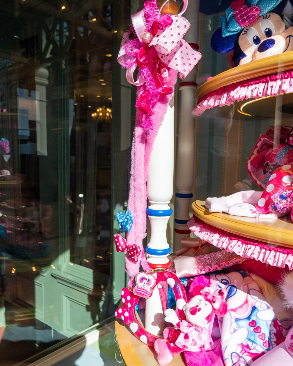 東京ディズニーランド「ディズニー・パルパルーザ“ミニーのファンダーランド”」スマートフォンアクセサリー