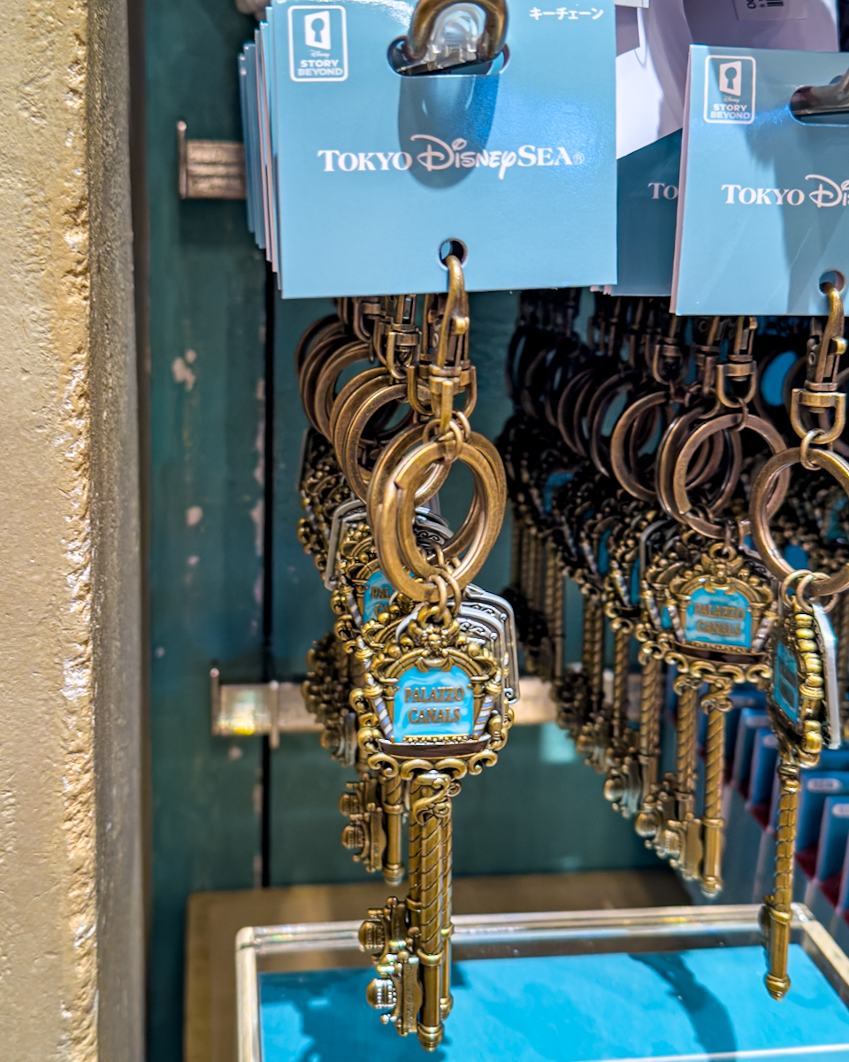 キーホルダー　ディズニーストーリービヨンド