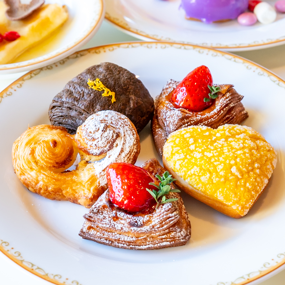 レモンブレッド、ストロベリーデニッシュ、ベルガモットデニッシュ