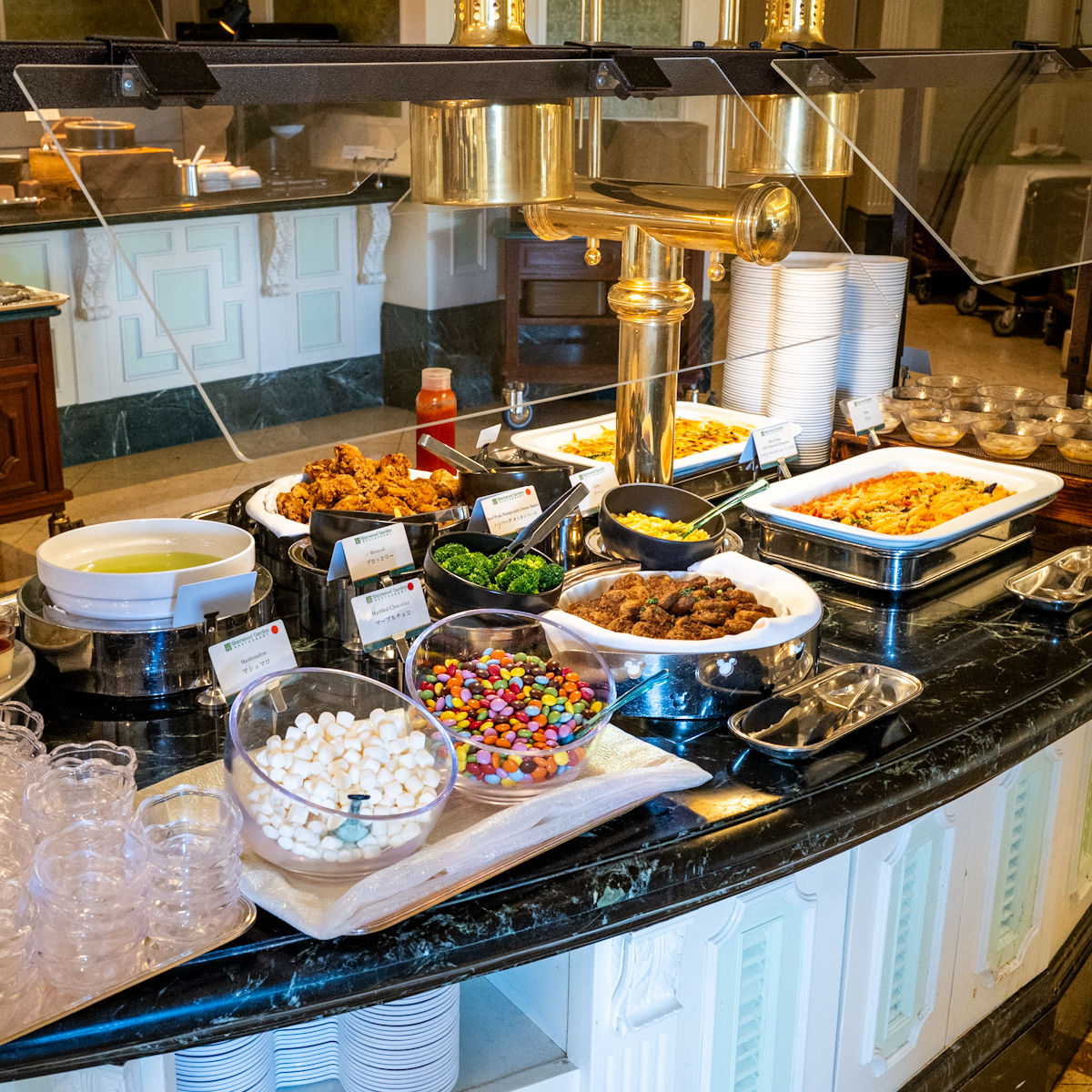 お子様料理コーナー