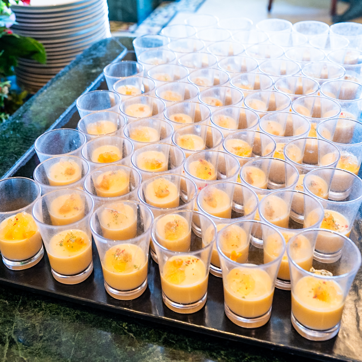 ウニのババロアとコンソメゼリー