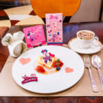 リッチミルク・パンナ・コッタとレモンタルト　ストロベリーソルベとともに