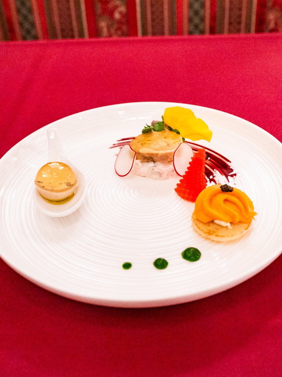 あんこうのリエット、あん肝、リンゴとキュウリのサラダ、キャロットムース