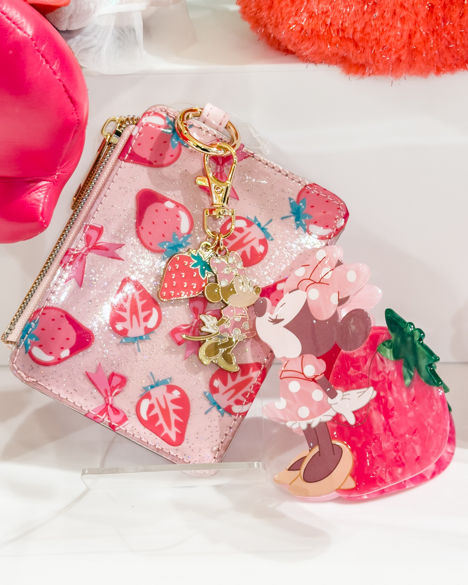 ミニーとさくらんぼのパスケース　ヘアクリップ