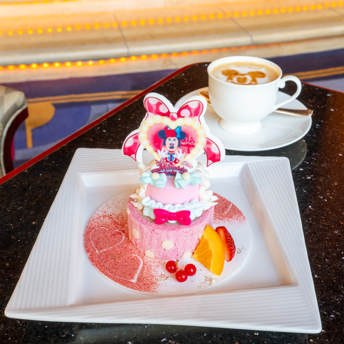 コーヒーまたは紅茶