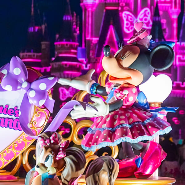 東京ディズニーランド「ディズニー・パルパルーザ”ミニーのファンダーランド”」ファンダーナイト　ミニーフォトスポット