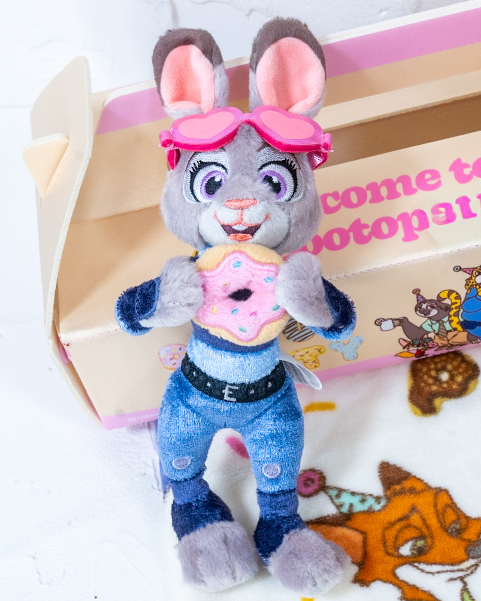 ジュディ・ホップス ぬいぐるみキーホルダー・キーチェーン 10TH Anniversary Collection from the Disney movie Zootopia