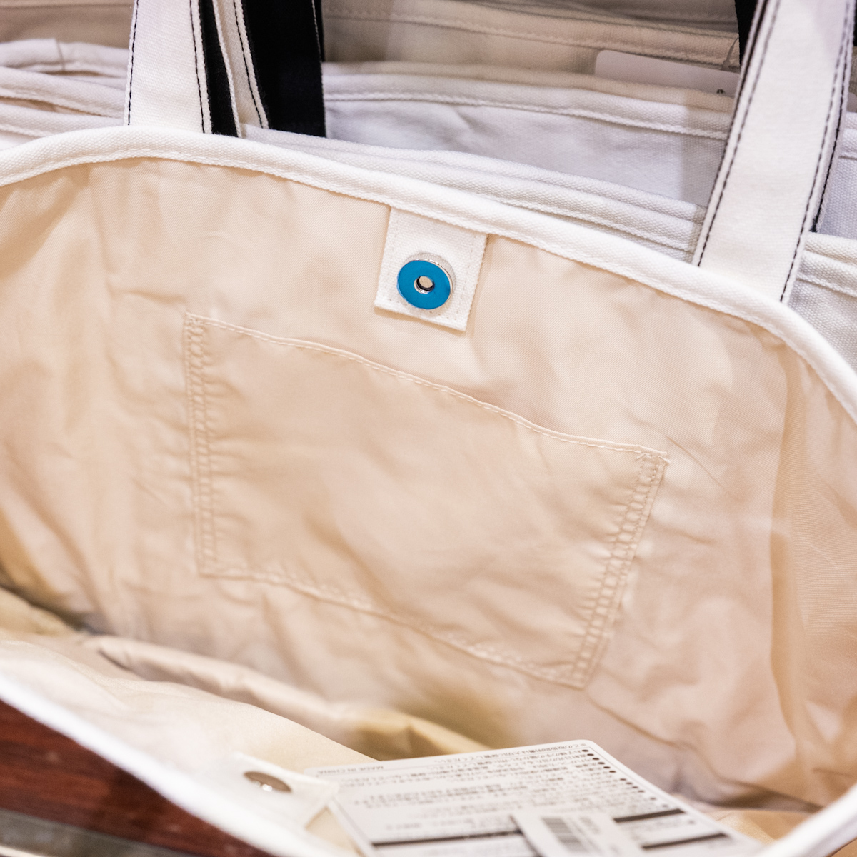 東京ディズニーリゾート「ミッキーマウス」トートバッグ　内側