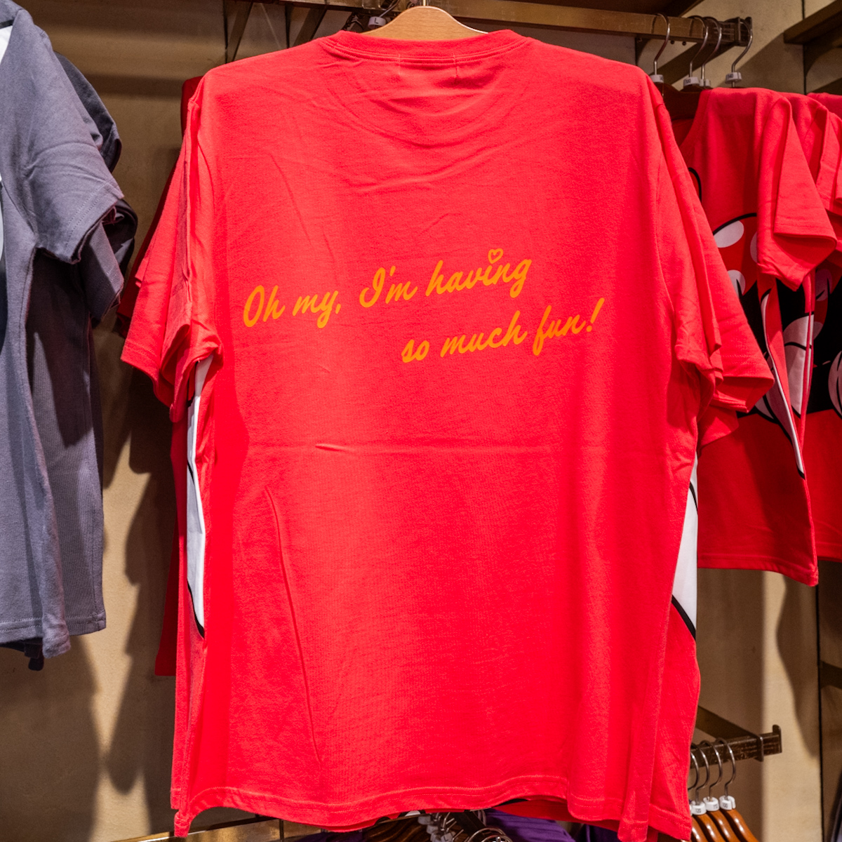 サングラスミニーTシャツ