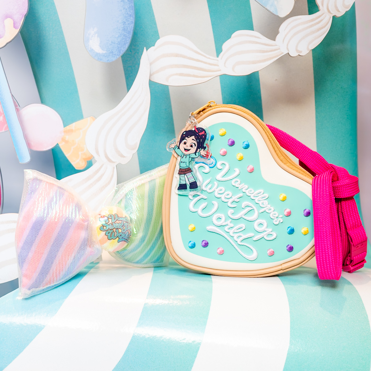 ヴァネロペネックポーチ、ヘアゴム