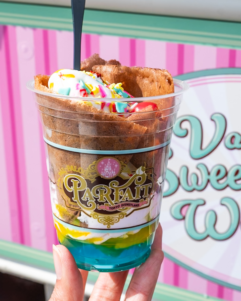 東京ディズニーランド「アイスクリームコーン」ディズニー・パルパルーザ“ヴァネロペのスウィーツ・ポップ・ワールド”パルパルーザ・パルフェ紹介