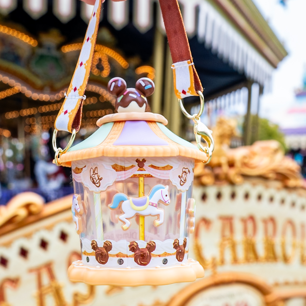 東京ディズニーランド「ディズニー・パルパルーザ“ヴァネロペのスウィーツ・ポップ・ワールド”」グミキャンディー、ミニスナックケース付き　ドナルド＆デイジー