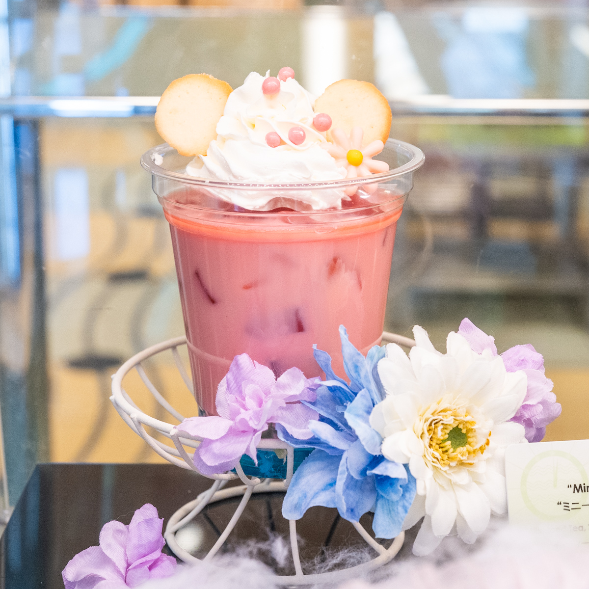ディズニーアンバサダーホテル「チックタック・ダイナー」“ミニーのスプリング・デイドリーム”スペシャルメニュー　スペシャルドリンク