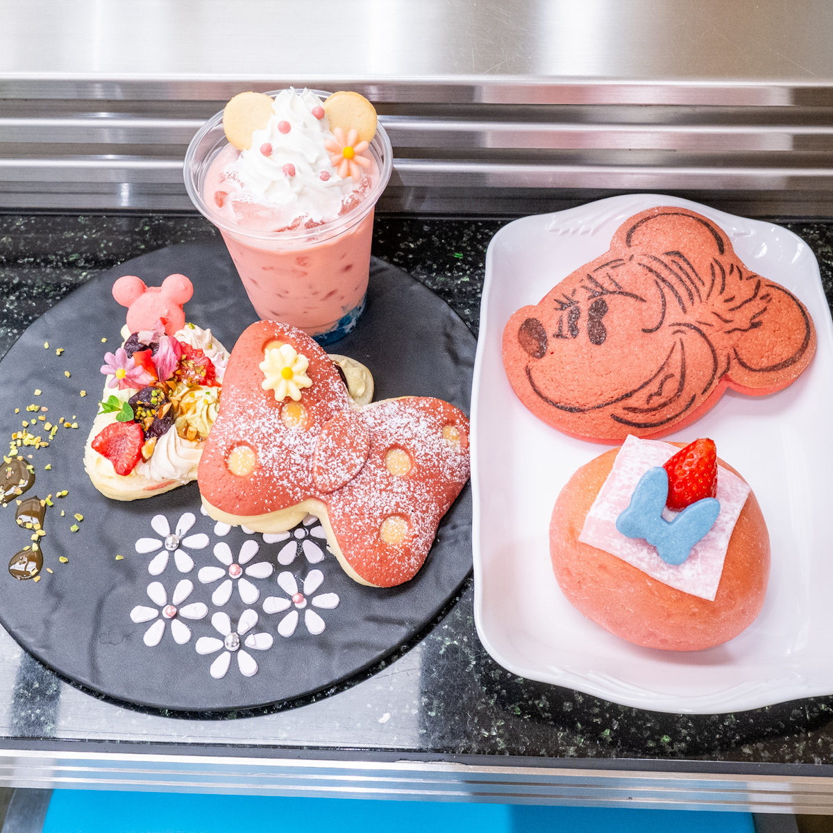 ディズニーアンバサダーホテル「チックタック・ダイナー」“ミニーのスプリング・デイドリーム”スペシャルメニュー