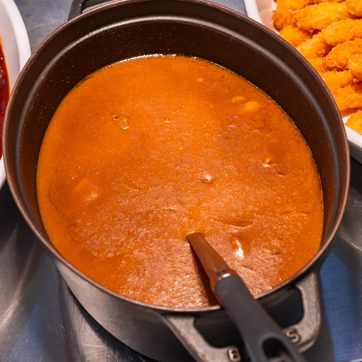 ハングリーベア・レストランのチキンカレー（甘口）