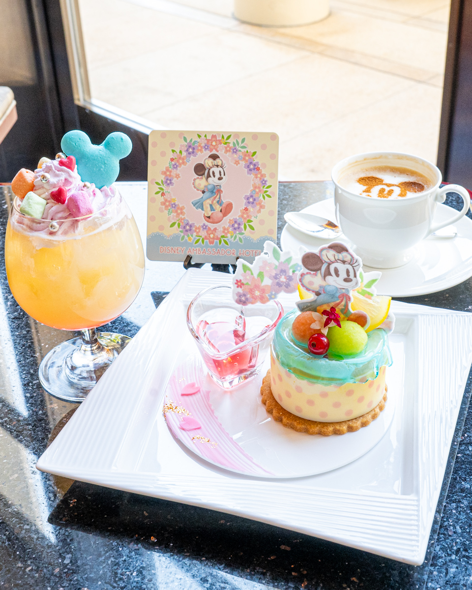 ディズニーアンバサダーホテル「ハイピリオン・ラウンジ」“ミニーのスプリング・デイドリーム”スペシャルメニュー
