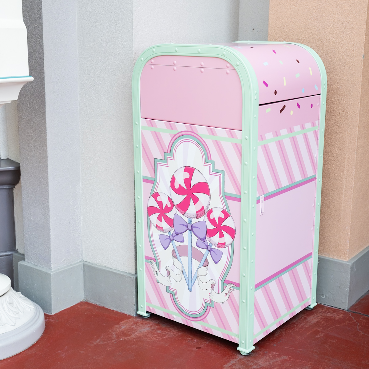 ワールドバザール　トラッシュ缶　ヴァネロペ