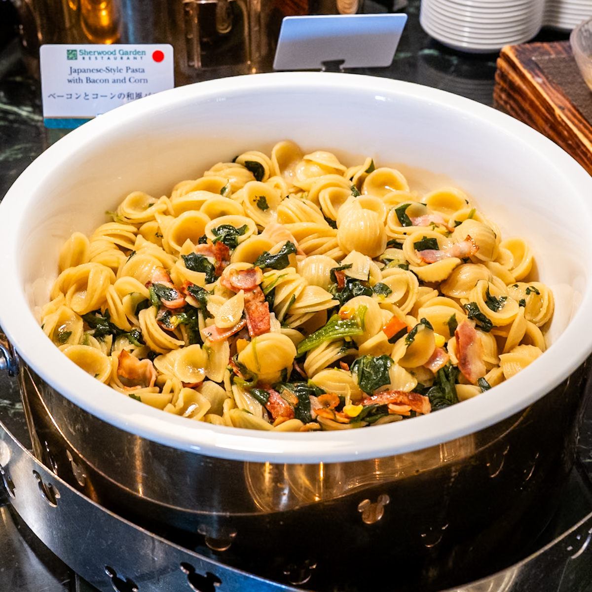 アスパラガスとサルシッチャのリングイネ